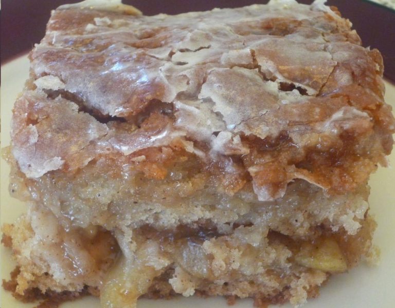 APPLE FRITTER CAKE
