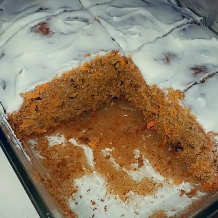 YUMMY CARROT CAKE
