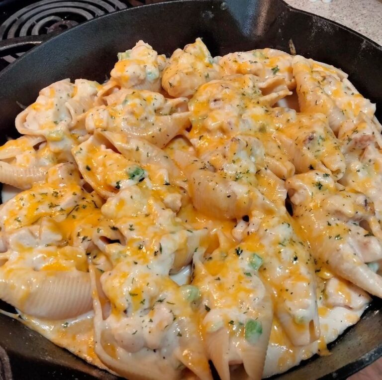 Stuffed Buffalo Chicken Shell`