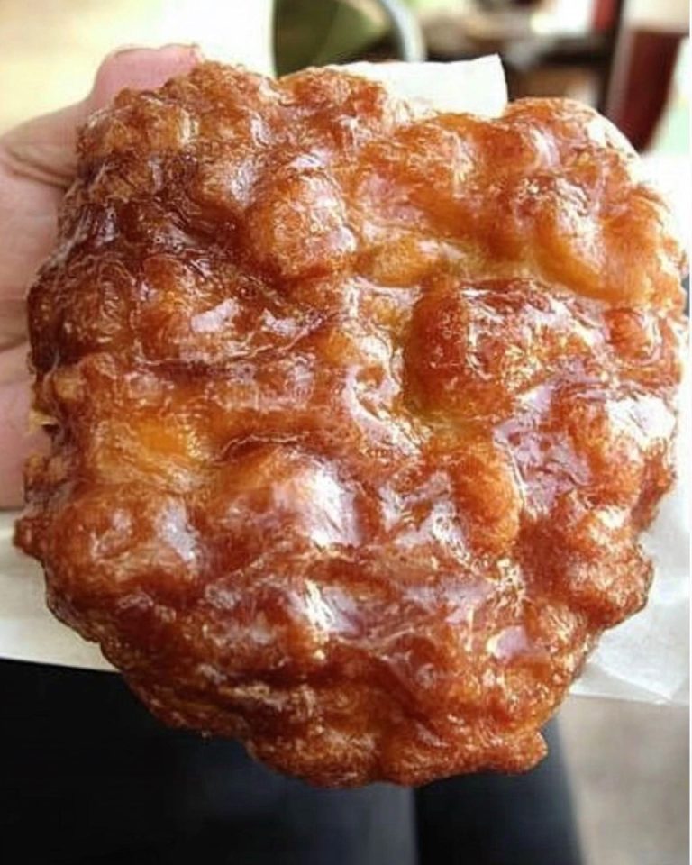 Amish Apple Fritter