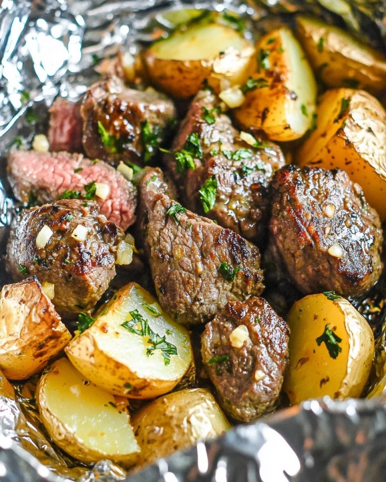Garlic Butter Steak and Potato Foil Packets