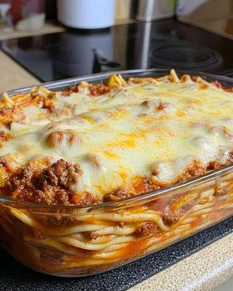 MILLION DOLLAR SPAGHETTI CASSEROLE