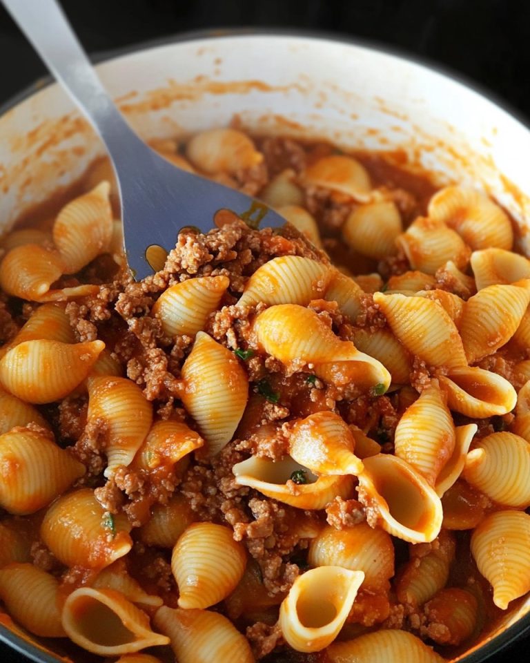 PASTA SHELLS WITH GROUND BEEF